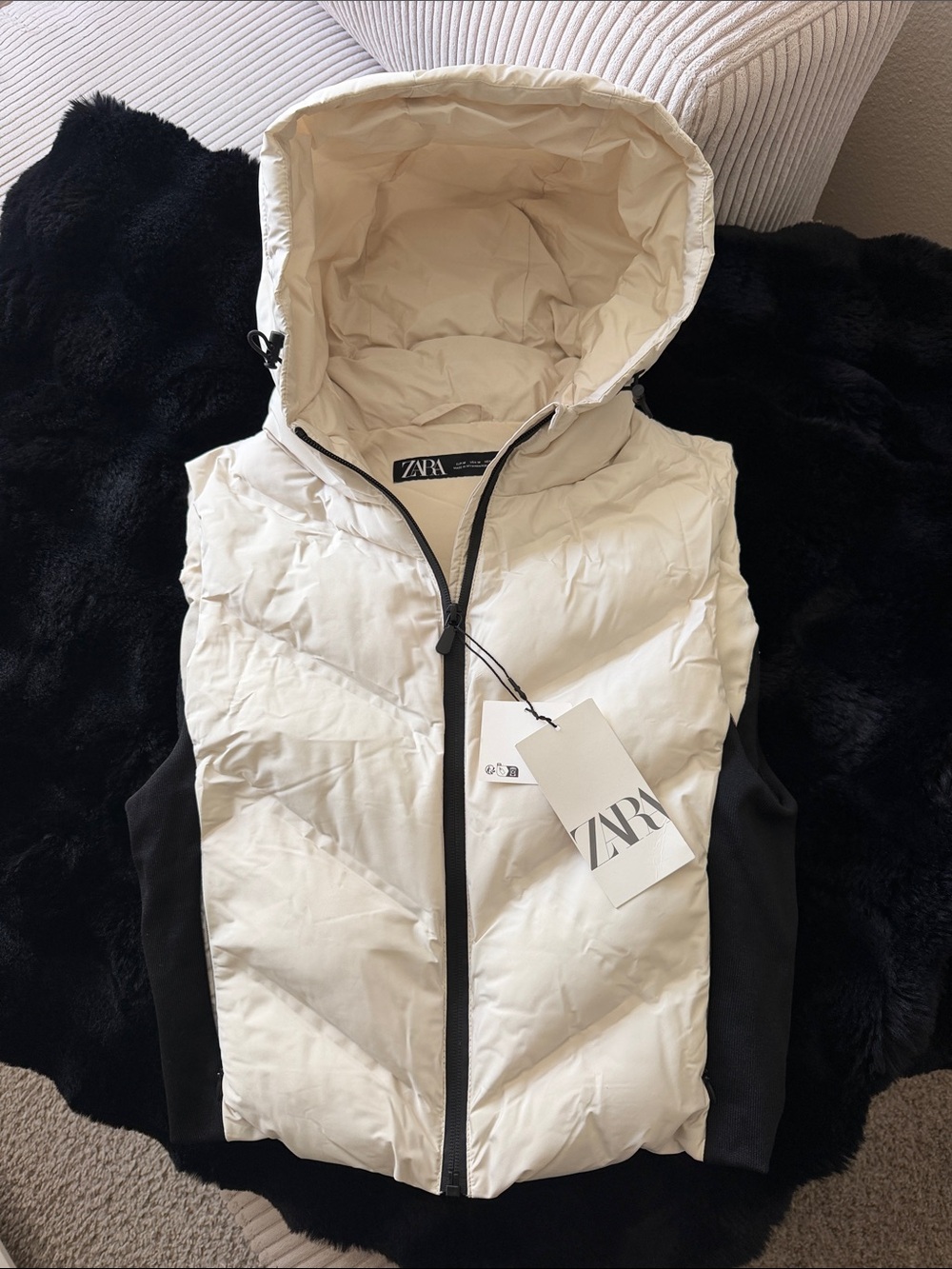 ZARA Cream and Black Hooded Puffer Vest